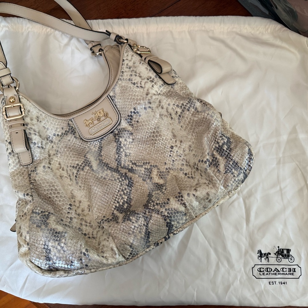 Coach Cream and Gray Shoulder Bag with Snakeskin Pattern